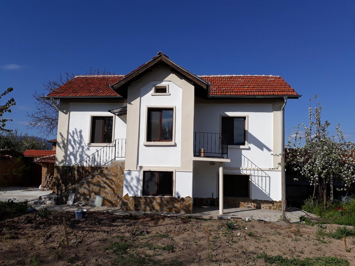 Popovi Koshari Guest House Dolno Panicherevo Exterior foto
